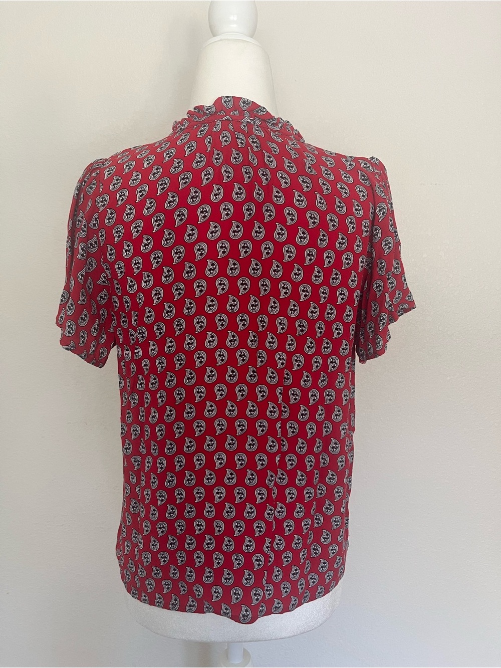 ❤️ LOFT Red Printed Tie-Front Blouse | Size XS - Picture 3 of 8
